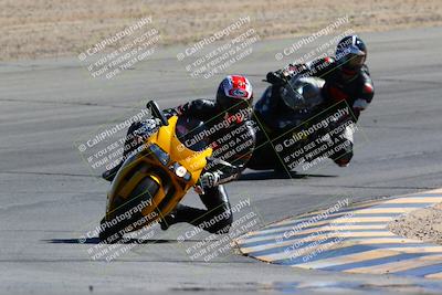 media/Mar-12-2022-SoCal Trackdays (Sat) [[152081554b]]/Turn 10 (130pm)/